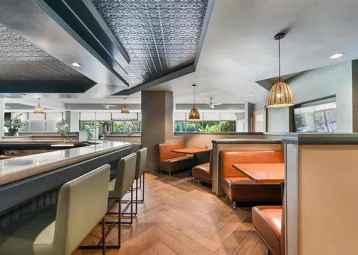Doubletree Suites By Hilton Raleigh-Durham